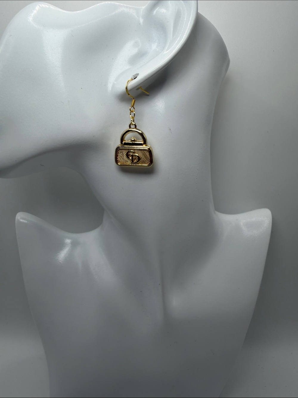 1470. Gold Handbag Charm Drop Earrings - Picture 4 of 6